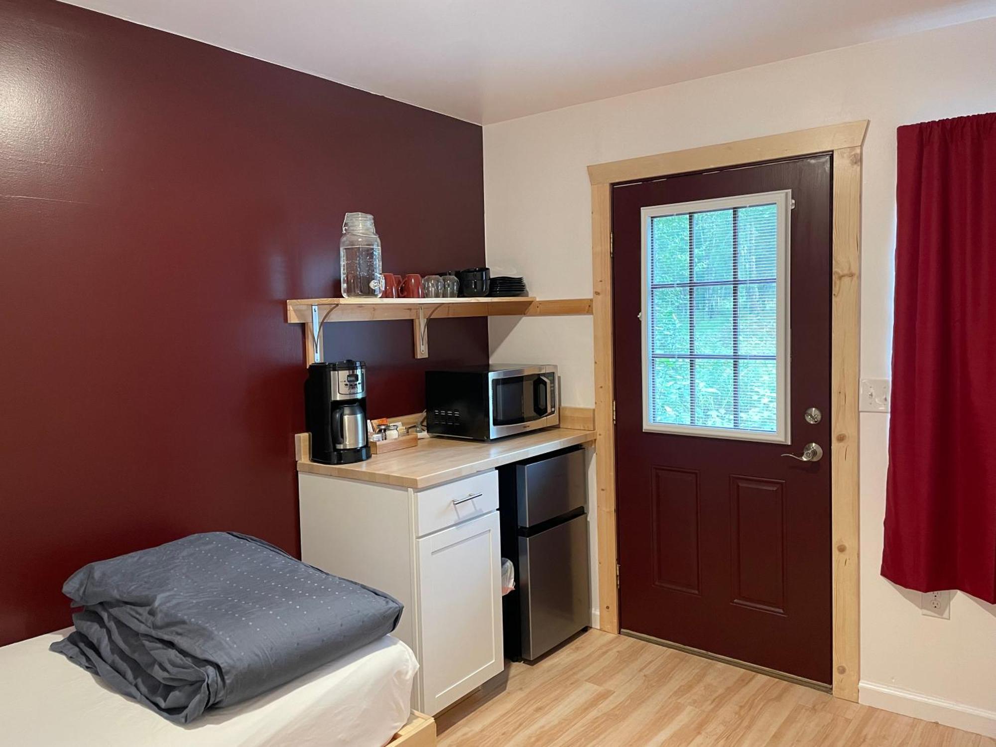 Talkeetna Wilderness Lodge & Cabin Rentals Sunshine 외부 사진